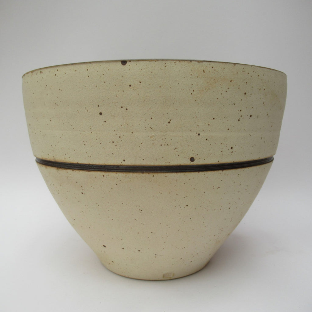 Arthur J Griffiths (1928-2016), British studio pottery exhibition quality bowl