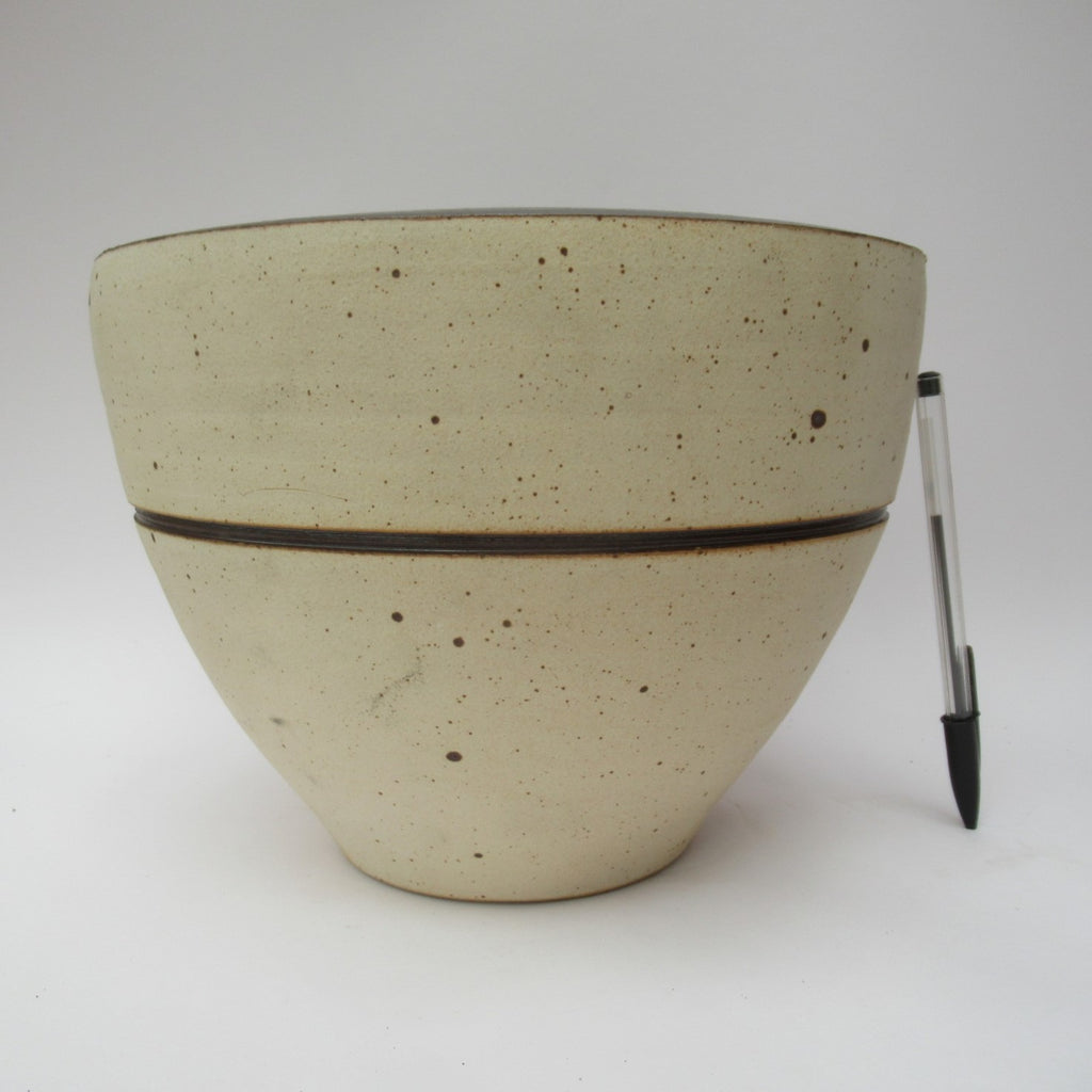 Arthur J Griffiths (1928-2016), British studio pottery exhibition quality bowl