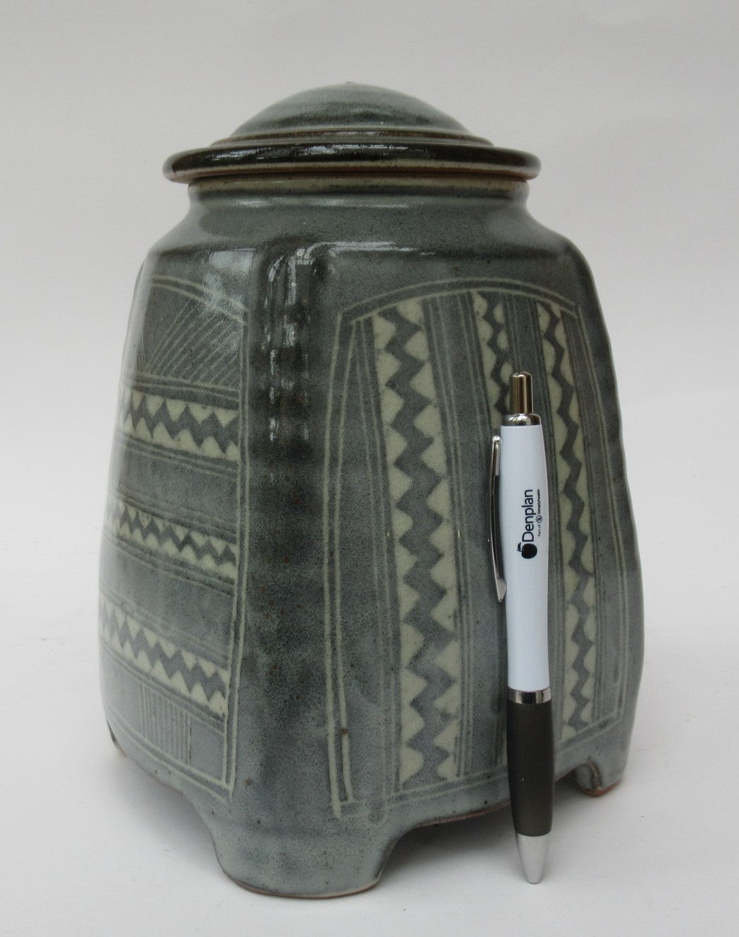 Chris Lewis, British studio pottery Aztec pattern stoneware jar and cover, c1990