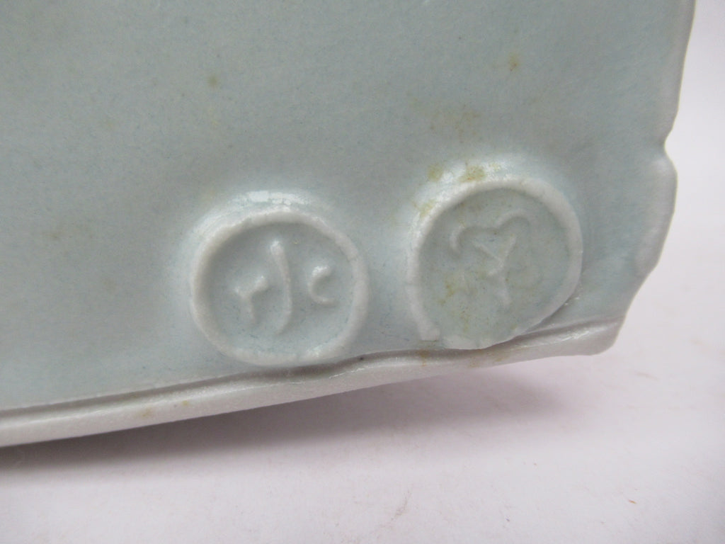 Roger Cockram, studio pottery porcelain globular bottle vase, c2010