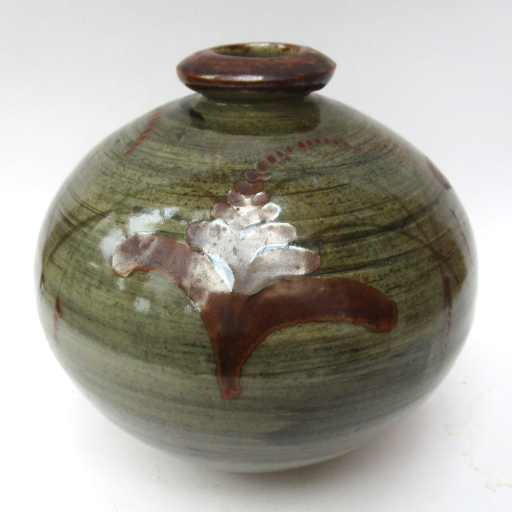 David Leach, Lowerdown pottery, large studio pottery jar, foxglove decoration, c1985