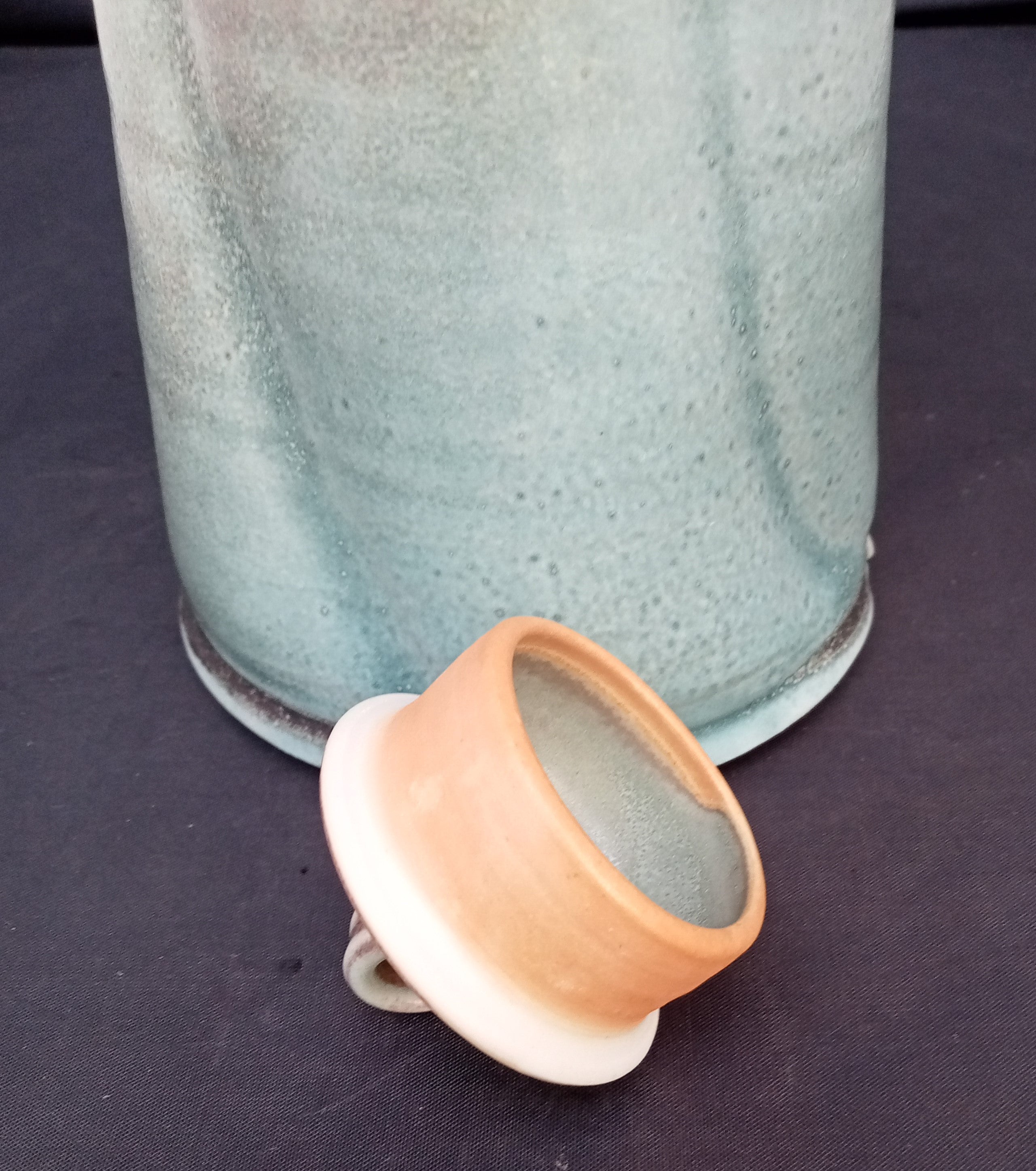 Bridget Drakeford porcelain coffee pot, celadon & sang be boeuf glaze, 2000