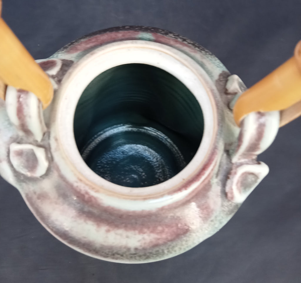 Bridget Drakeford porcelain coffee pot, celadon & sang be boeuf glaze, 2000
