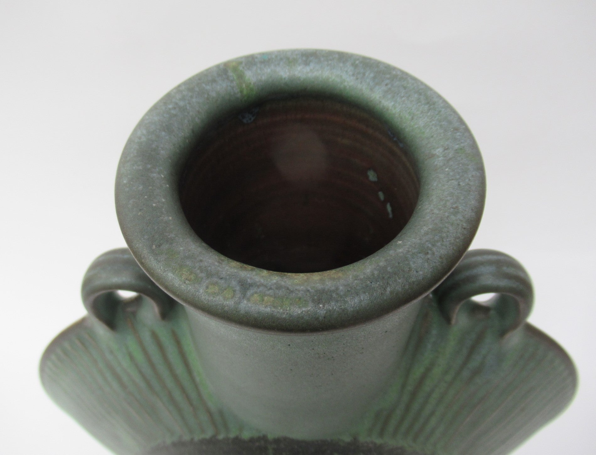 Simon Eeles, Shepherd's Well Pottery, large flattened stoneware vase, c1990