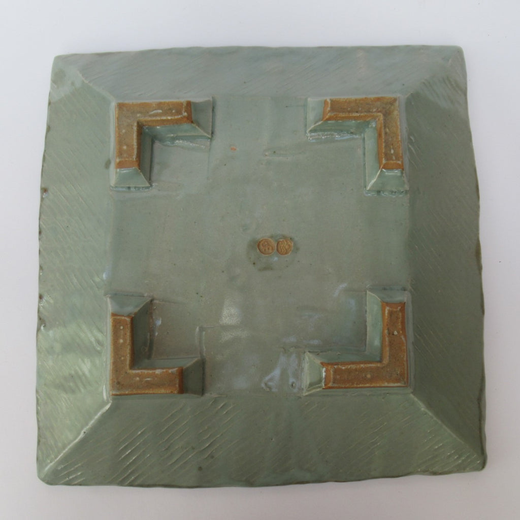 David Frith, Brookhouse Pottery, large stoneware square footed dish, c1990