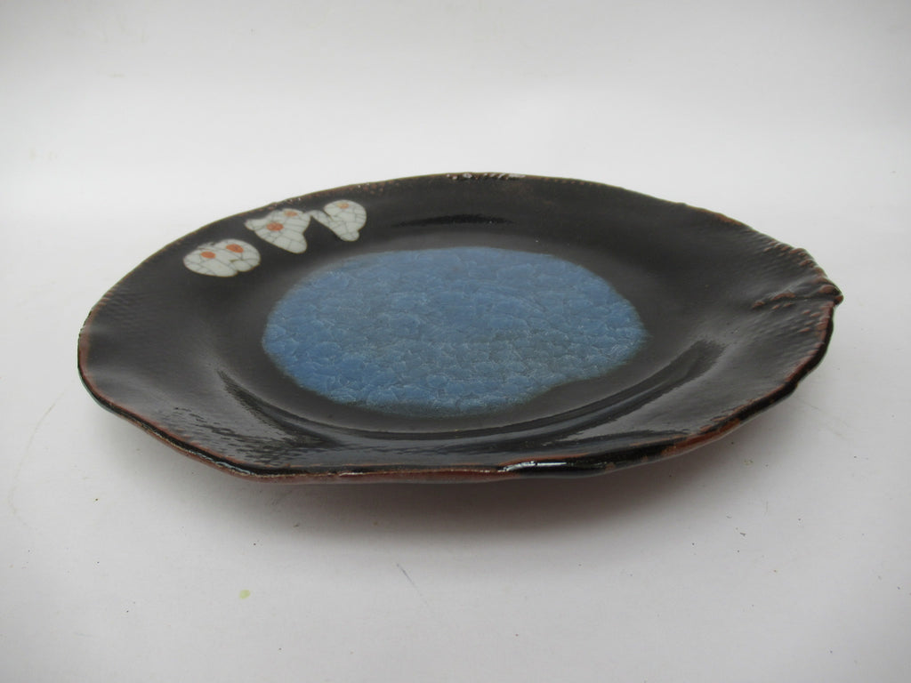 Liz Bowe studio pottery reduction fired stoneware dish or plate, c2010