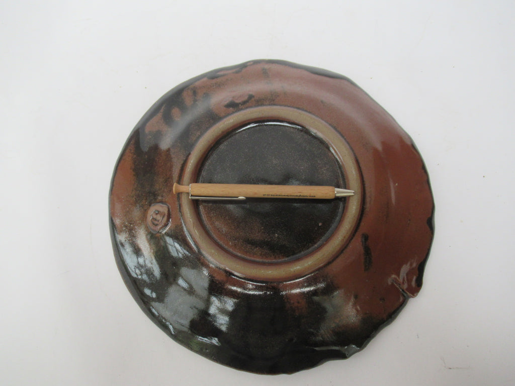 Liz Bowe studio pottery reduction fired stoneware dish or plate, c2010