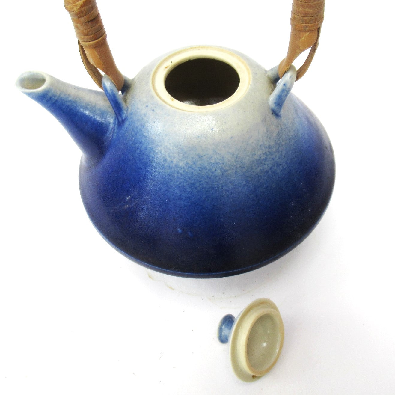 Melanie Brown, British studio pottery porcelain teapot, c1995