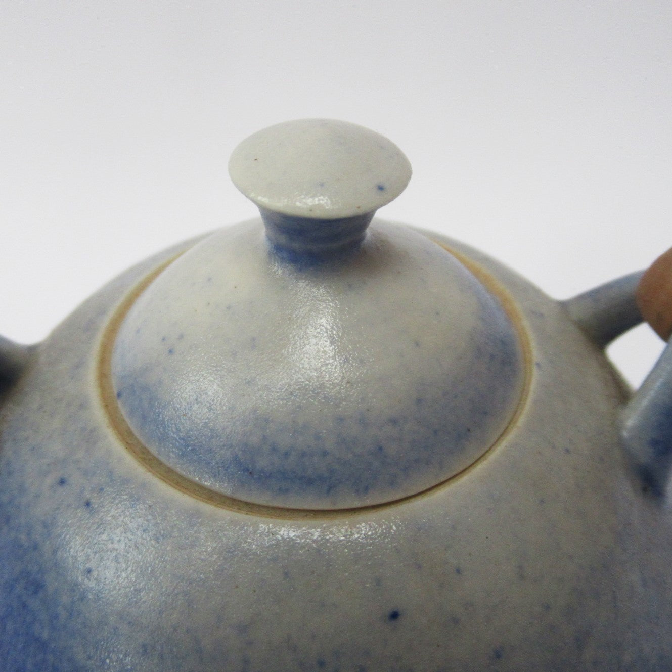Melanie Brown, British studio pottery porcelain teapot, c1995