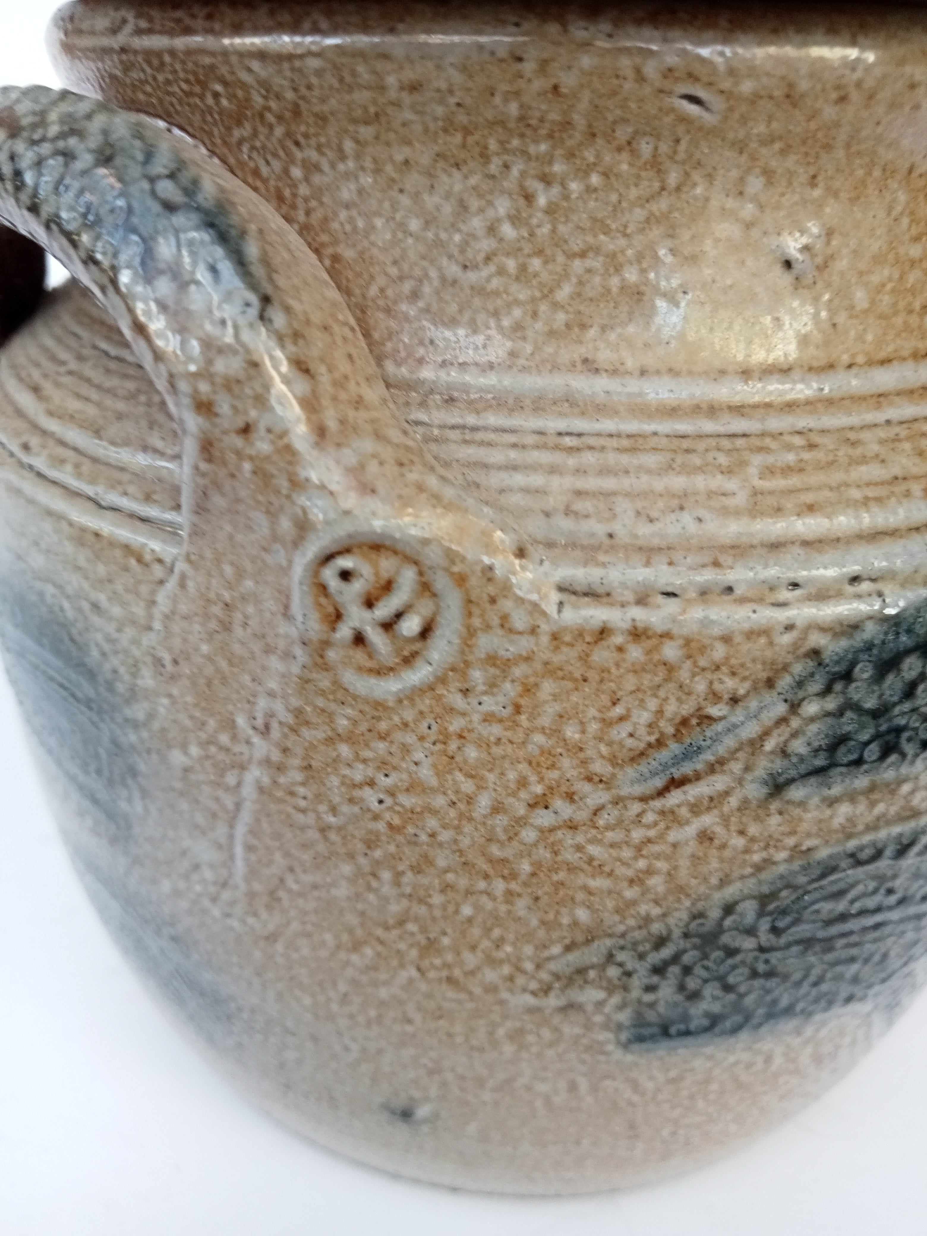 Ray Finch, Winchcombe pottery jar and cover, salt glazed stoneware, 2002
