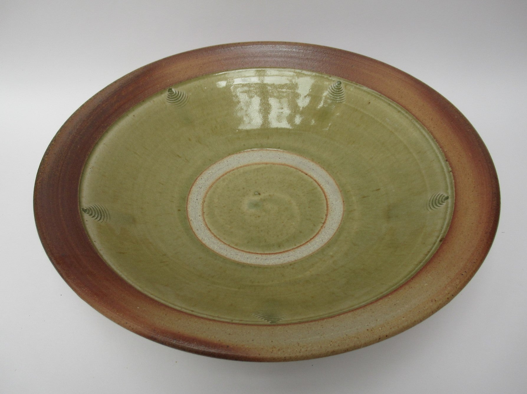 Stephen Parry, British studio pottery wood fired large stoneware bowl, c1990