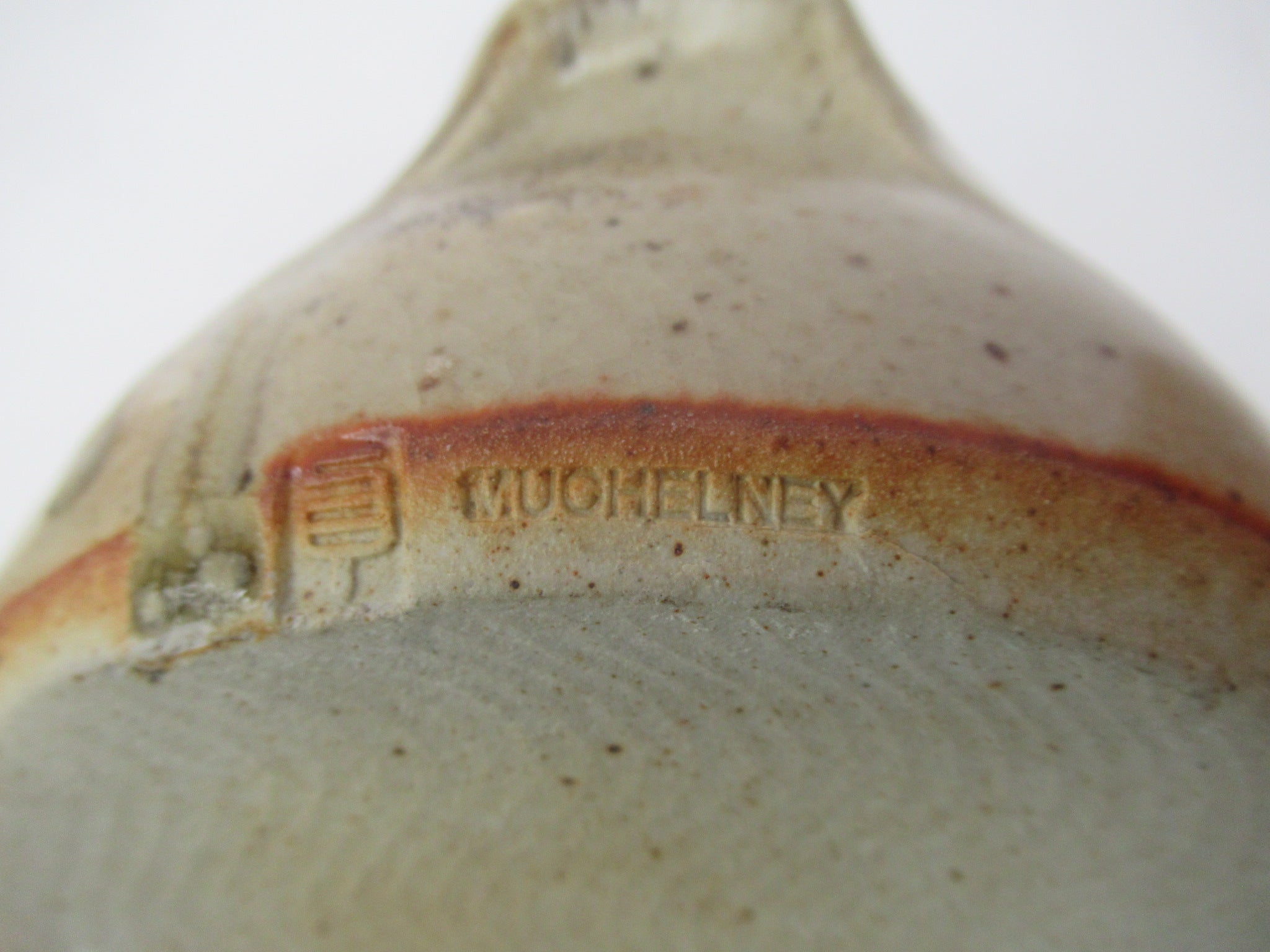 Muchelney Leach Pottery wood fired studio pottery vessel by Steven Taylor, c2000