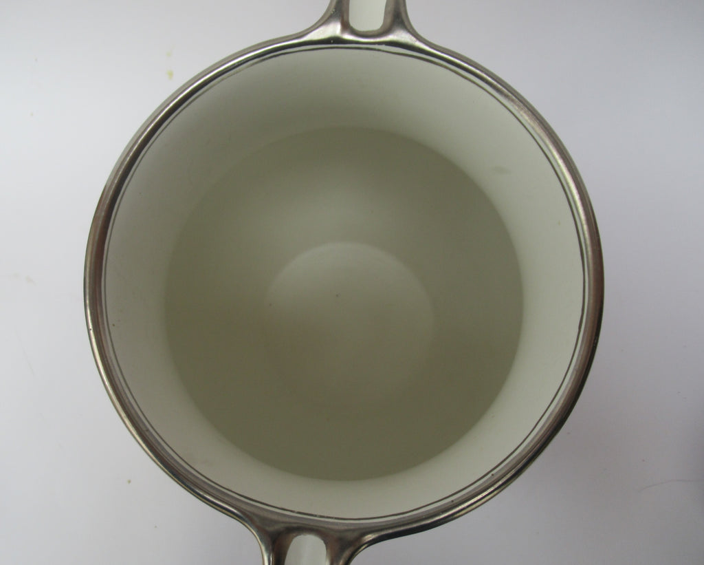 Large Wedgwood bicentenary vase designed 1930 by Louise Powell, issued c1950