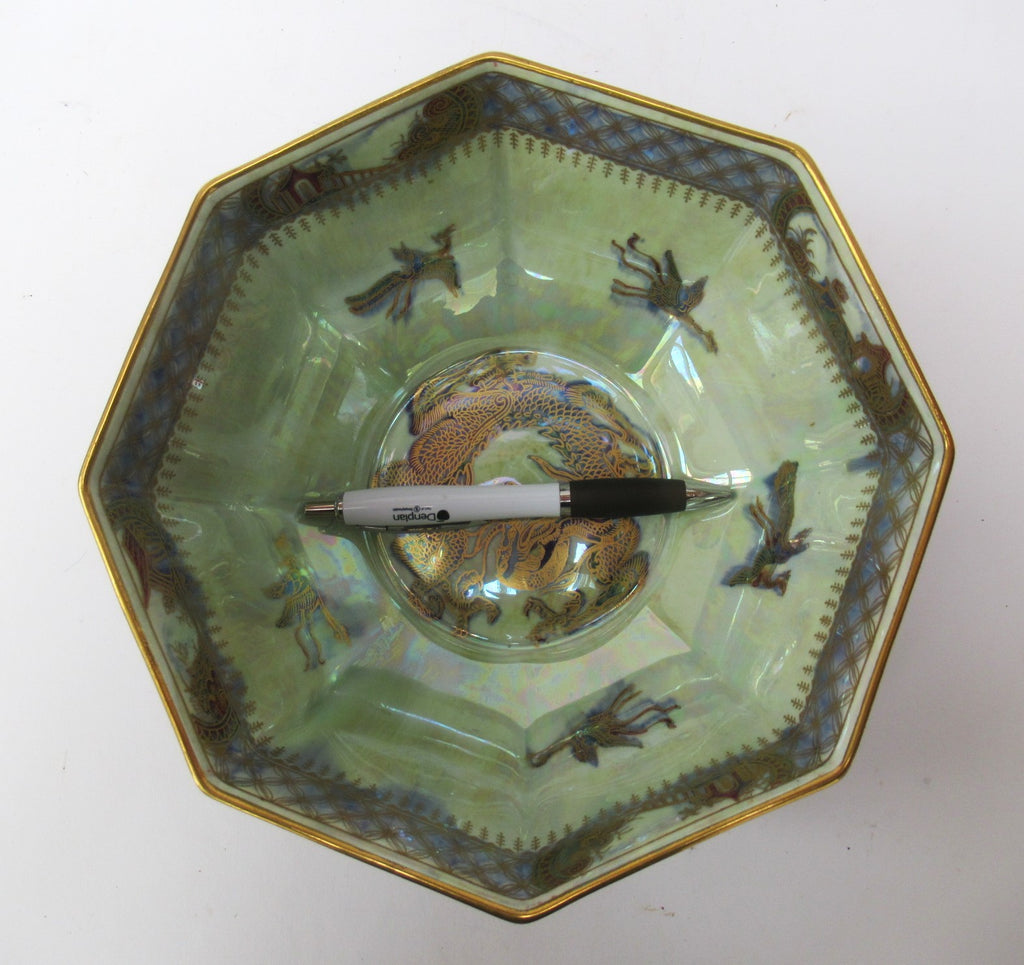 Wedgwood lustre c1925 porcelain dragon bowl, design by Daisy Makeig Jones, Z4829