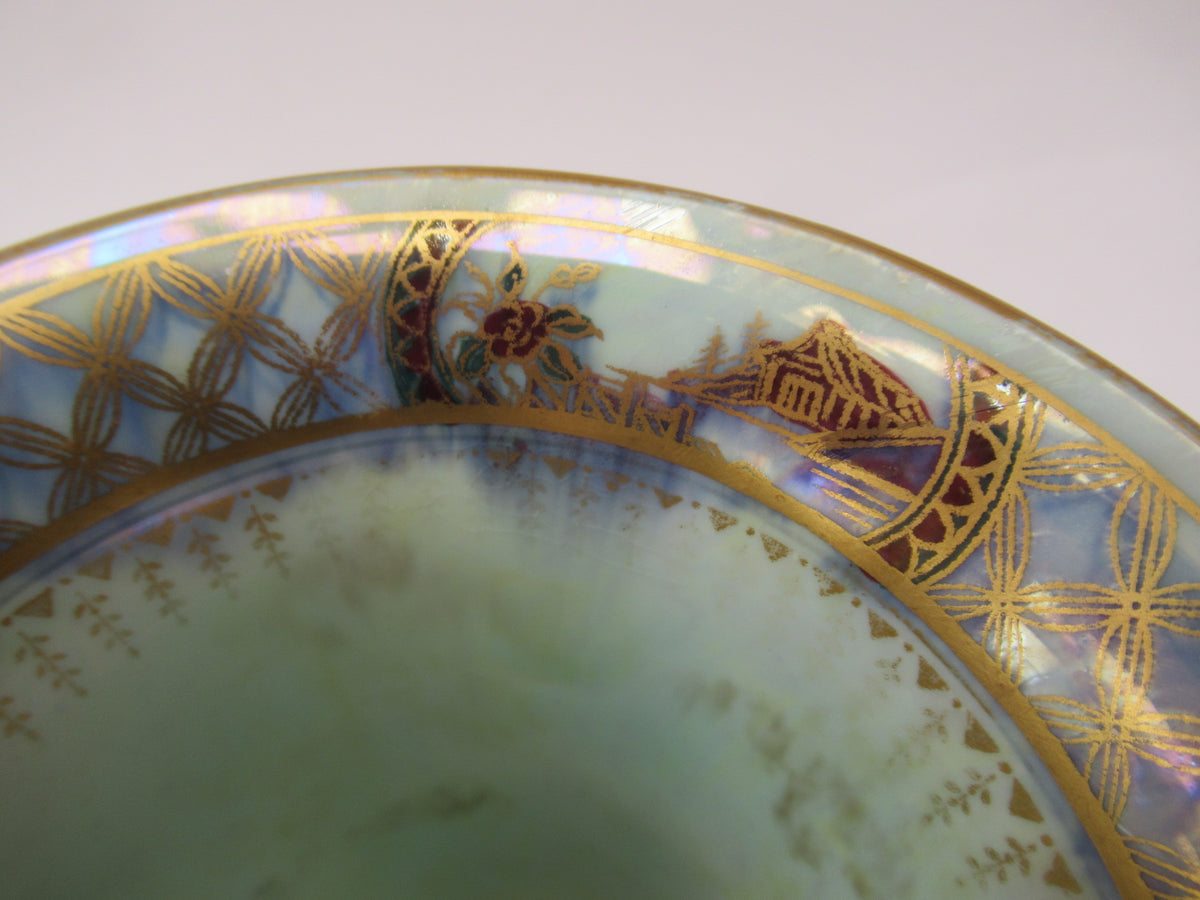 Wedgwood lustre c1925 porcelain dragon bowl, design by Daisy Makeig Jones, Z4829