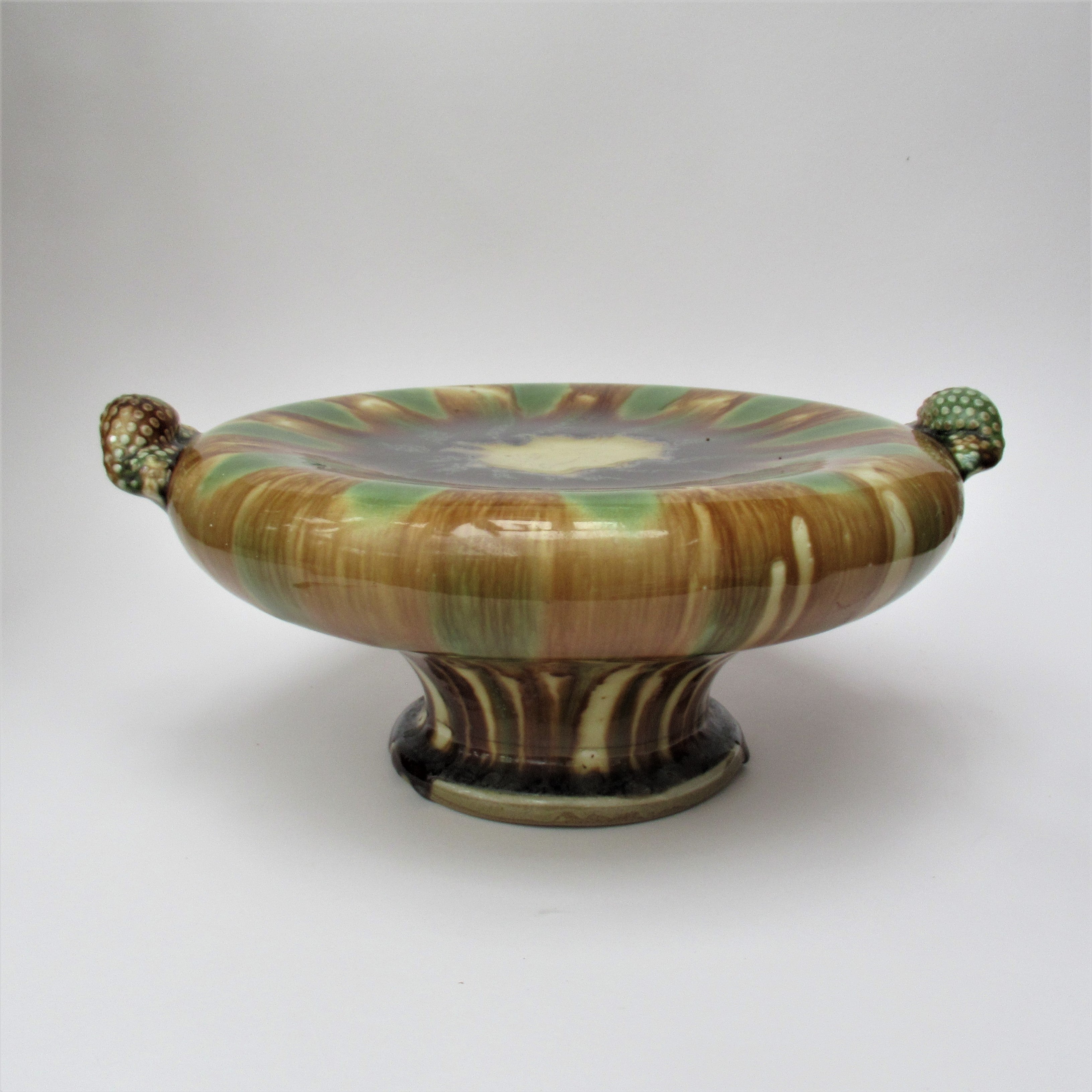 Takeshi Yasuda, oxidised stoneware studio pottery tall pillow dish, Sansai, 1993