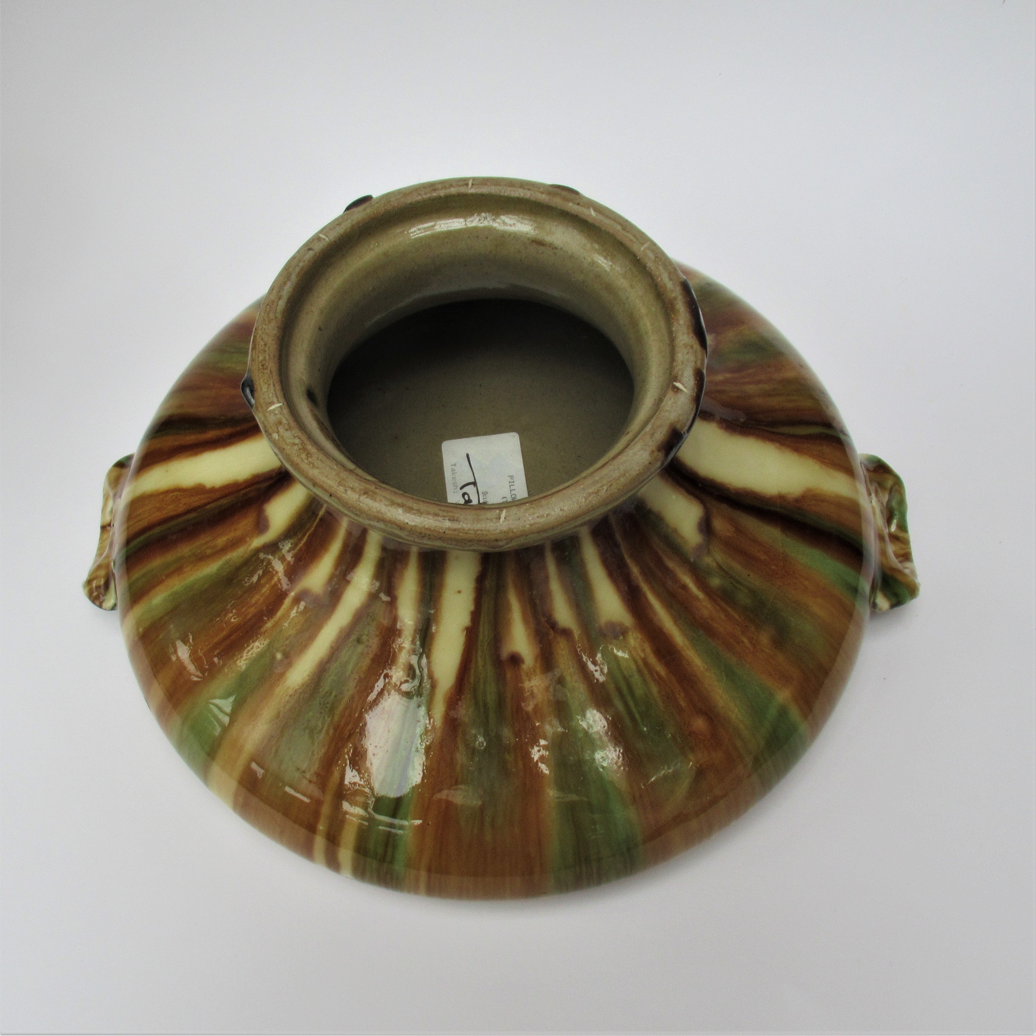 Takeshi Yasuda, oxidised stoneware studio pottery tall pillow dish, Sansai, 1993